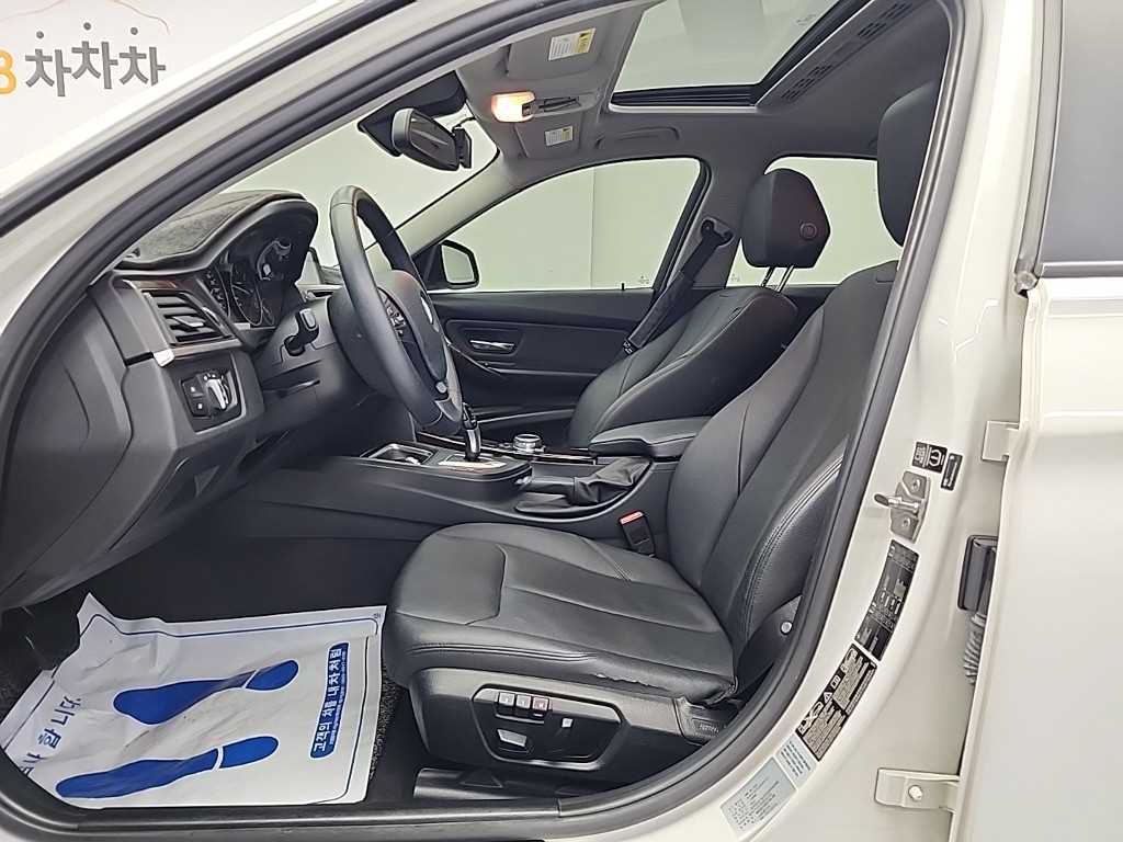 BMW 3 series - Vista 11