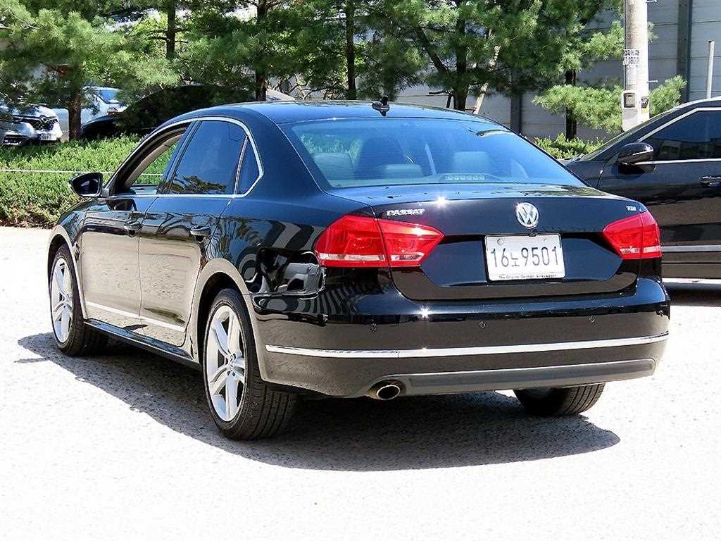 Volkswagen Passat - Vista 3