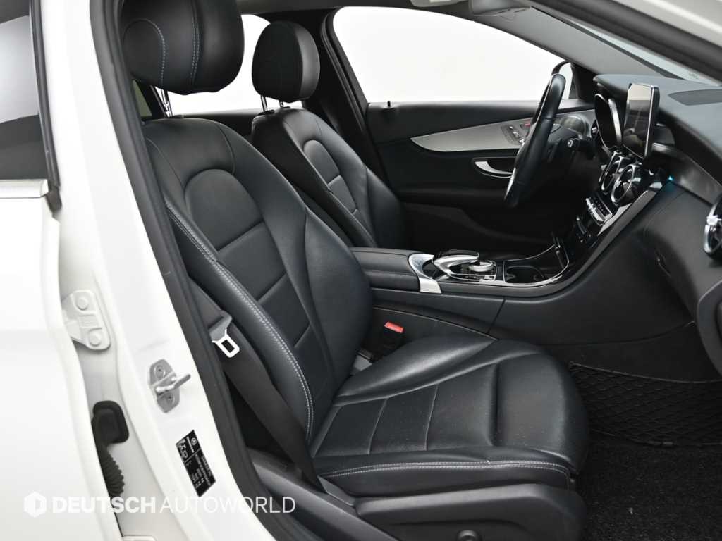 Mercedes Benz C Class - Vista 10