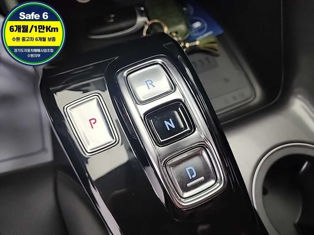 HYUNDAI Sonata - Vista 8