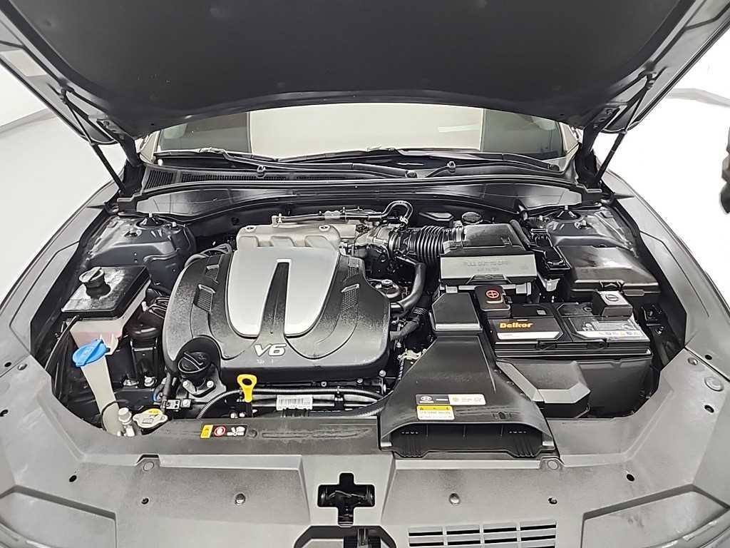 HYUNDAI Grandeur - Vista 6