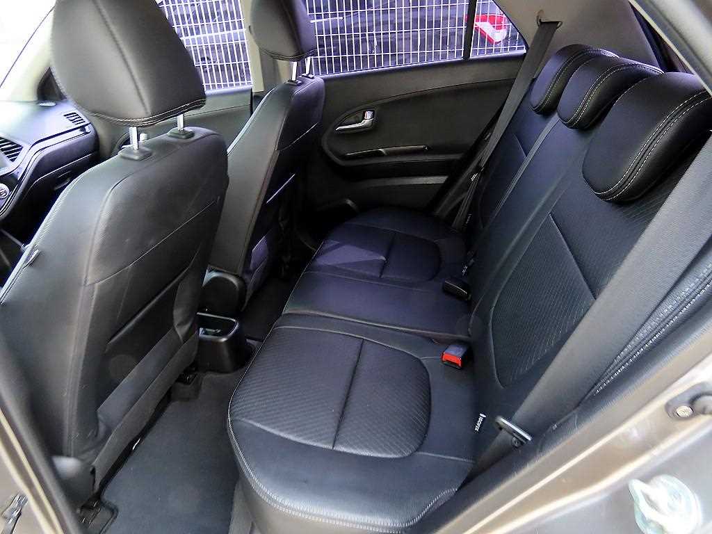 KIA Morning - Vista 6