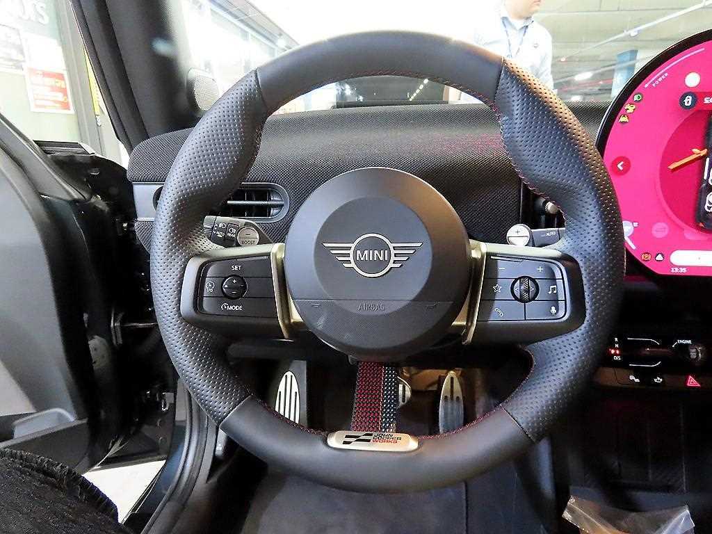 Mini Cooper - Vista 8