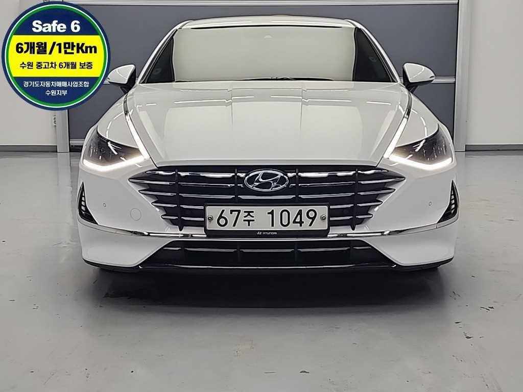 HYUNDAI Sonata - Vista 2