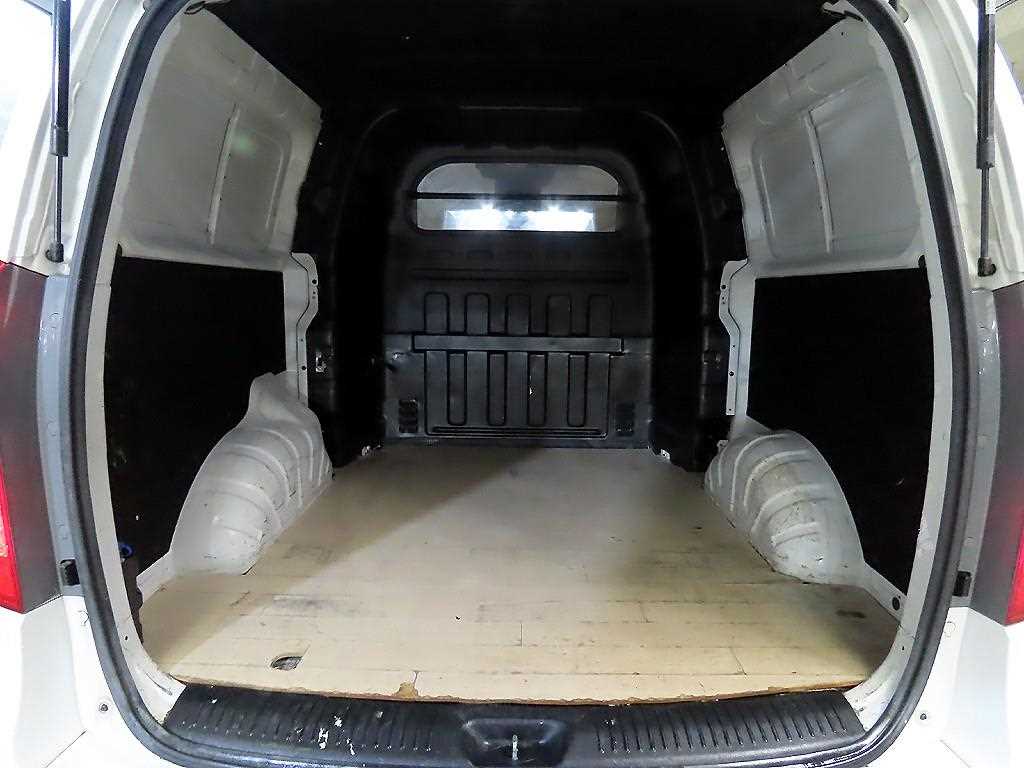 HYUNDAI Starex 2017 Blanco - Importación desde Corea - HF Imports Iquique - Foto 17