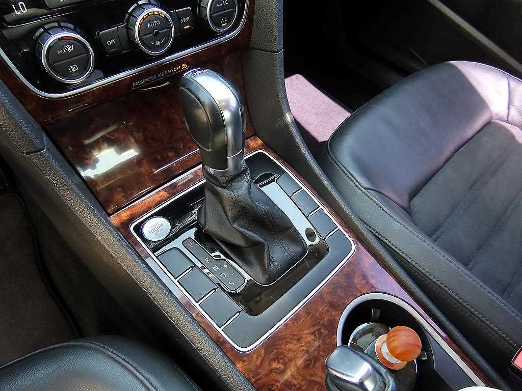 Volkswagen Passat - Vista 10
