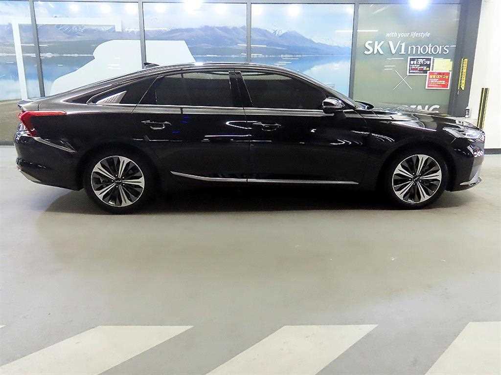 KIA K8 - Vista 3