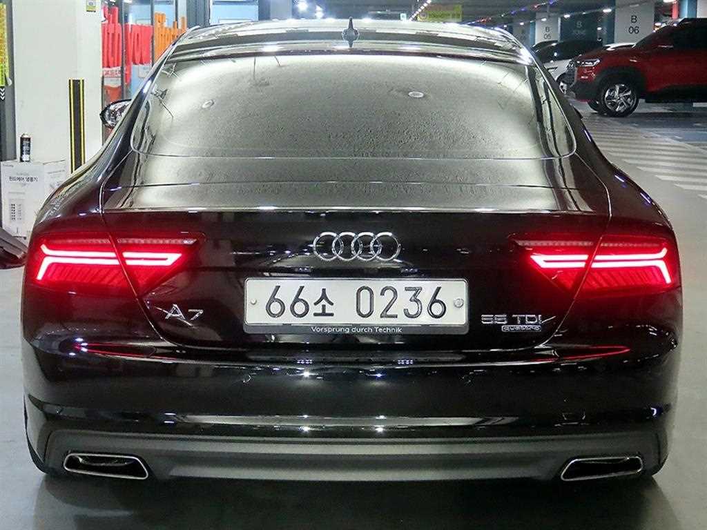 Audi A7 - Vista 5