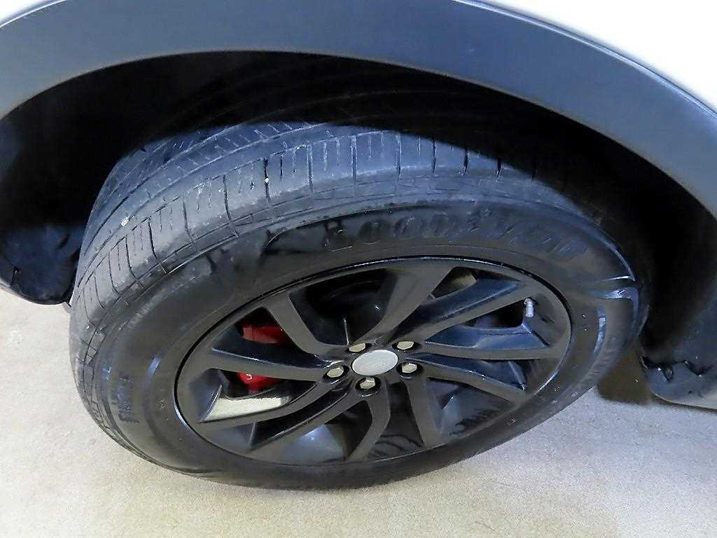 Land Rover Discovery Sports 2018 Blanco - Importación desde Corea - HF Imports Iquique - Foto 20