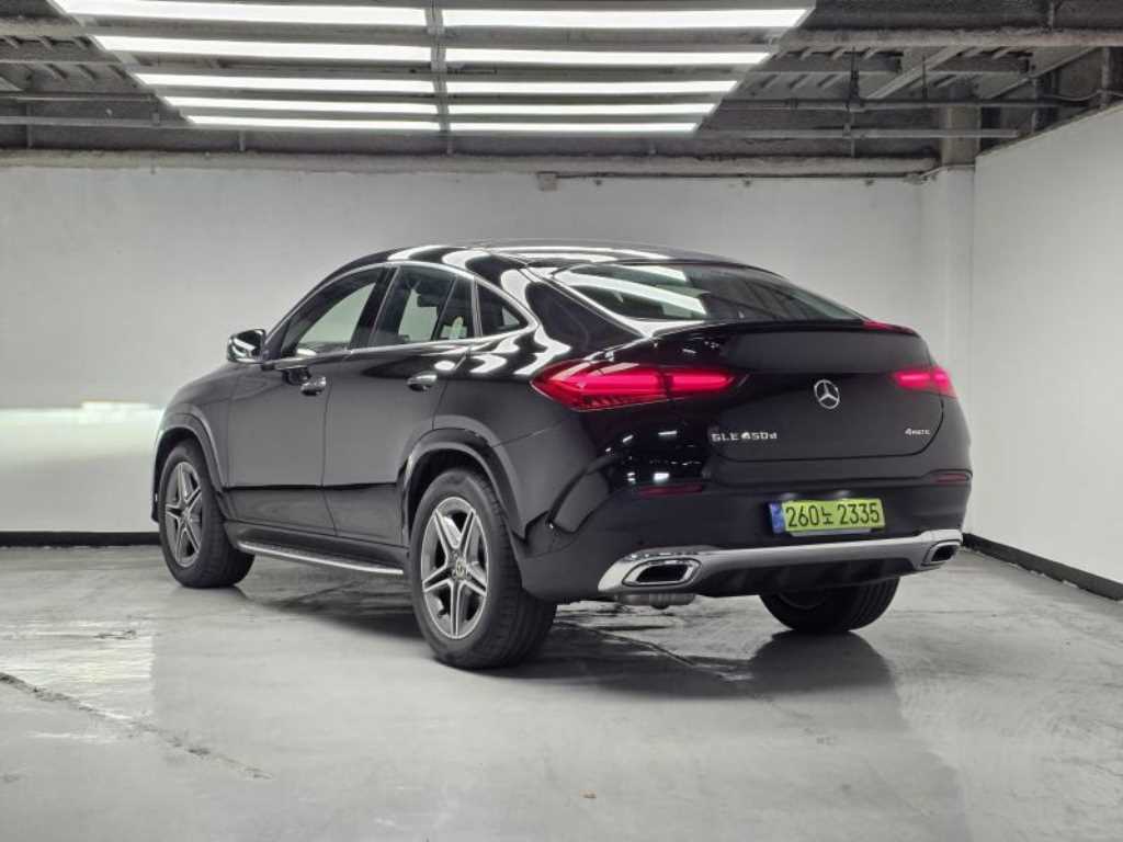Mercedes Benz GLE Class - Vista 2