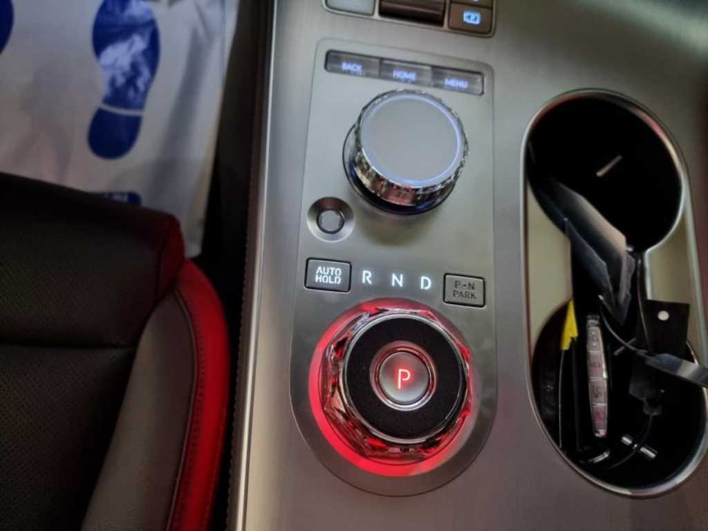 Genesis GV70 2025 Blanco - Importación desde Corea - HF Imports Iquique - Foto 13