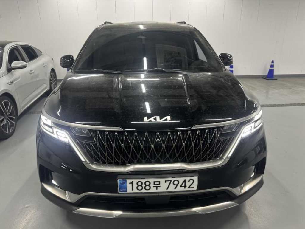 KIA Carnival 2023 Negro - Importación desde Corea - HF Imports Iquique - Foto 1