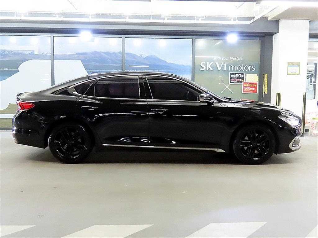 HYUNDAI Grandeur - Vista 3