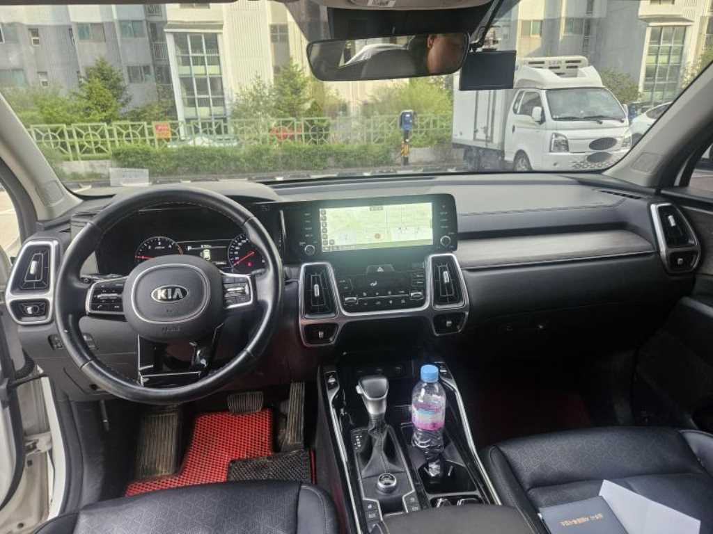 KIA Sorento - Vista 11