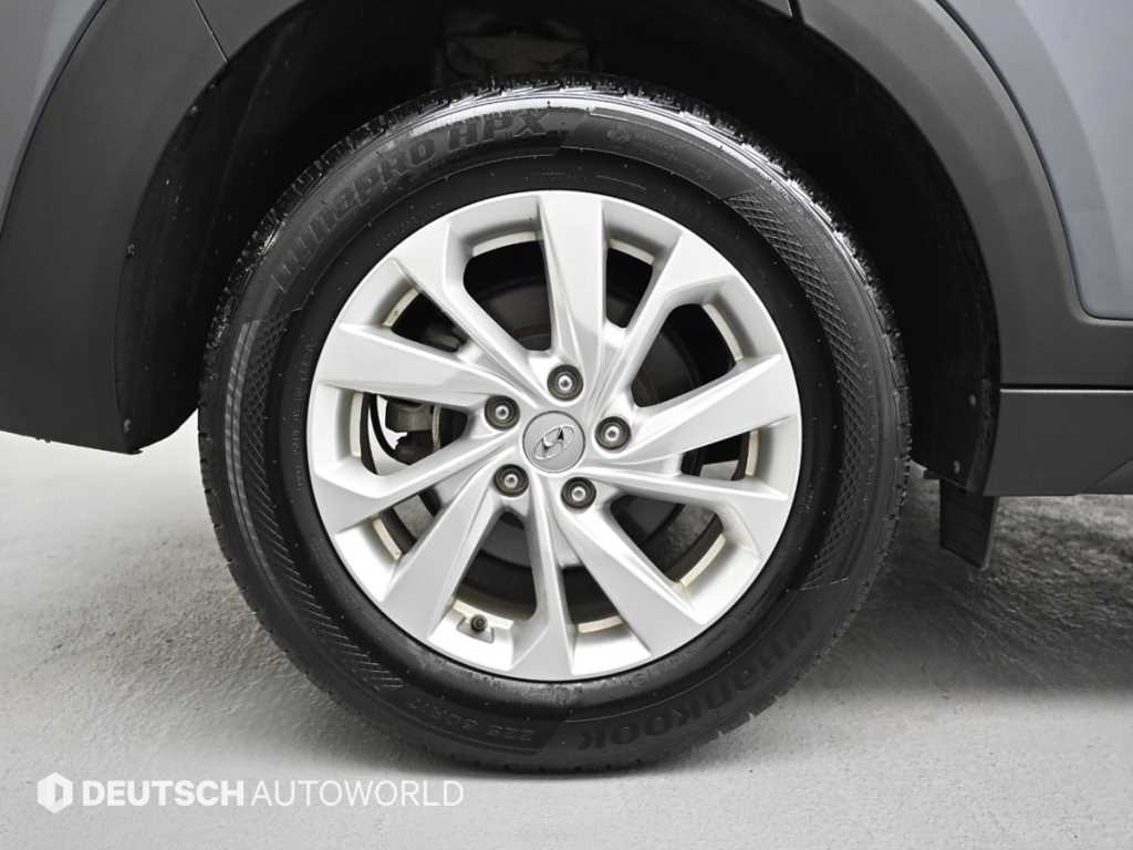HYUNDAI Tucson - Vista 5