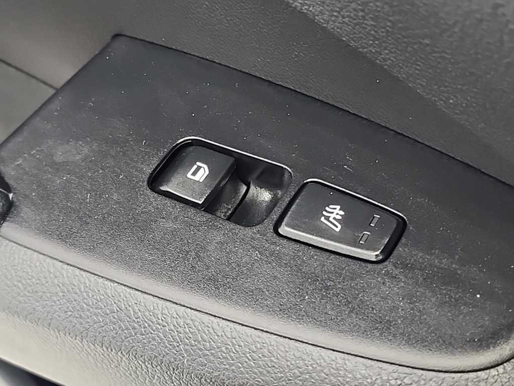 KIA Seltos 2020 Rojo - Importación desde Corea - HF Imports Iquique - Foto 14