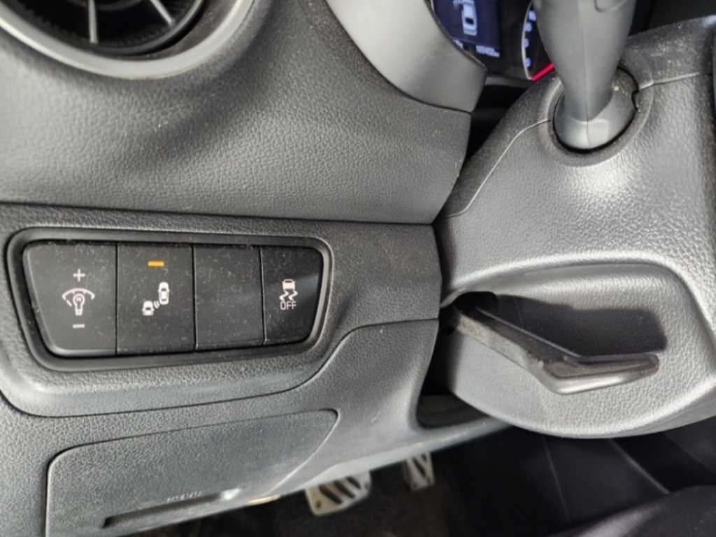 KIA K3 2019 Blanco - Importación desde Corea - HF Imports Iquique - Foto 17