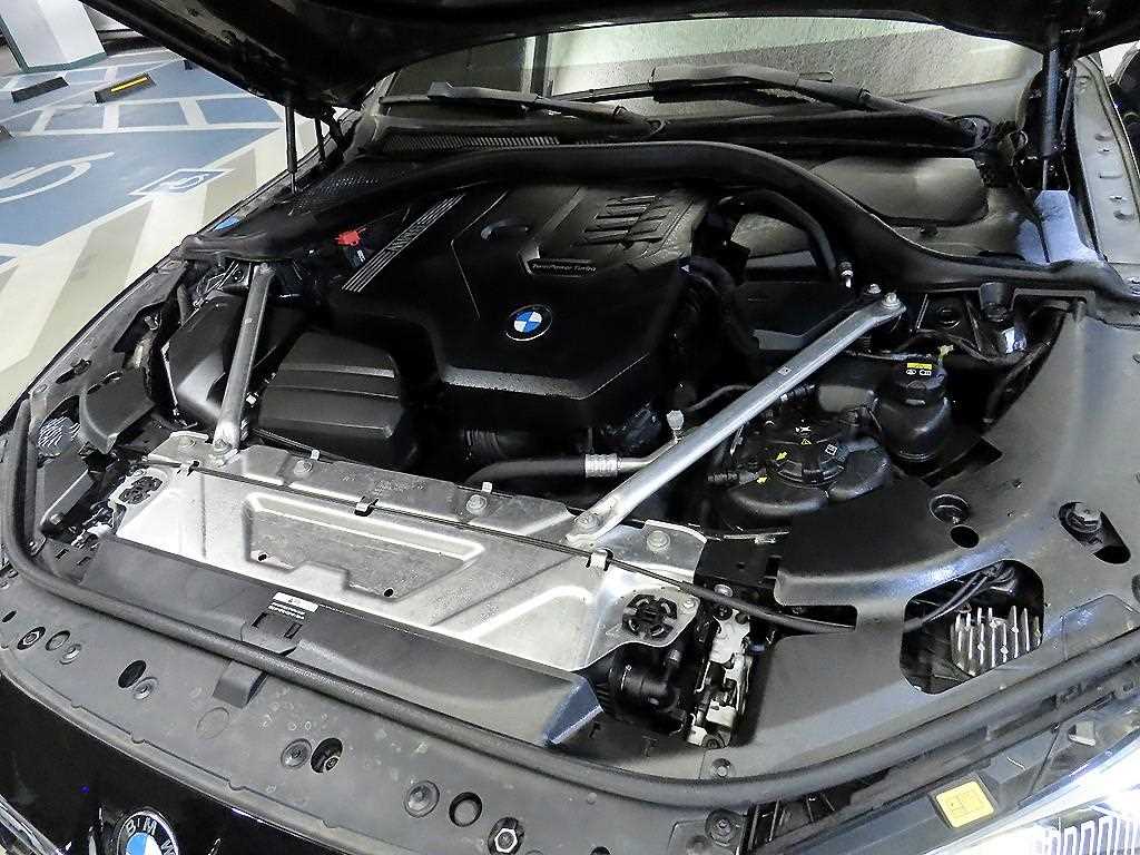 BMW 4 Series 2022 Negro - Importación desde Corea - HF Imports Iquique - Foto 19