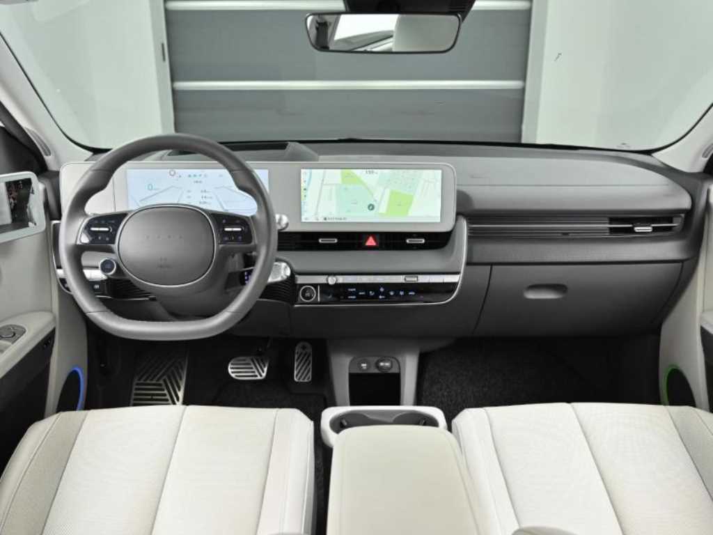 HYUNDAI Ioniq 5 - Vista 7