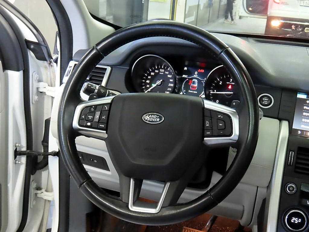 Land Rover Discovery Sports - Vista 8