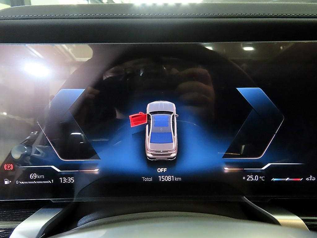 BMW 7 Series - Vista 9