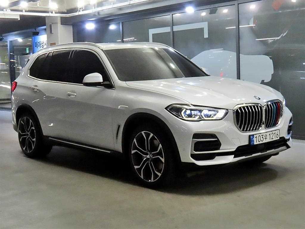 BMW X5 2023 Blanco - Importación desde Corea - HF Imports Iquique - Foto 1