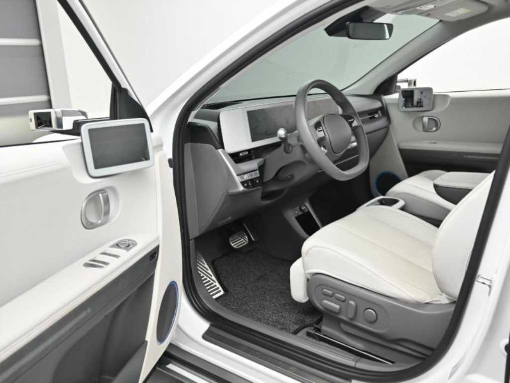 HYUNDAI Ioniq 5 - Vista 11