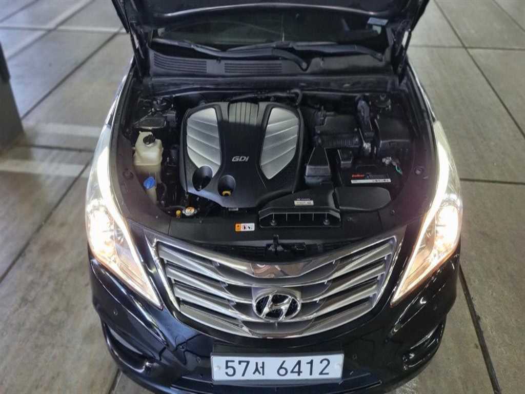 HYUNDAI Grandeur 2012 Negro - Importación desde Corea - HF Imports Iquique - Foto 18