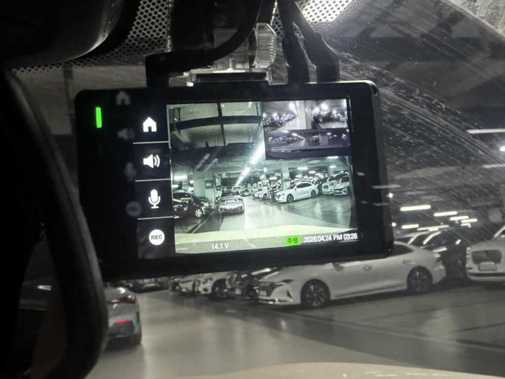 BMW 5 Series - Vista 8