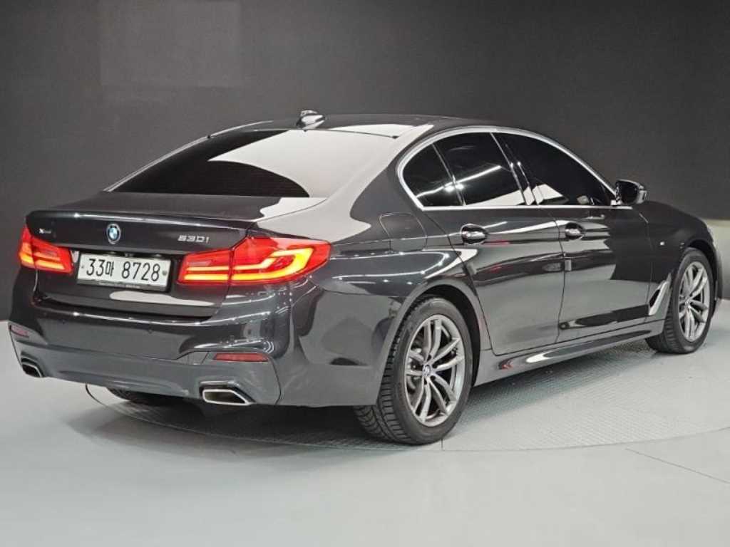 BMW 5 Series - Vista 3