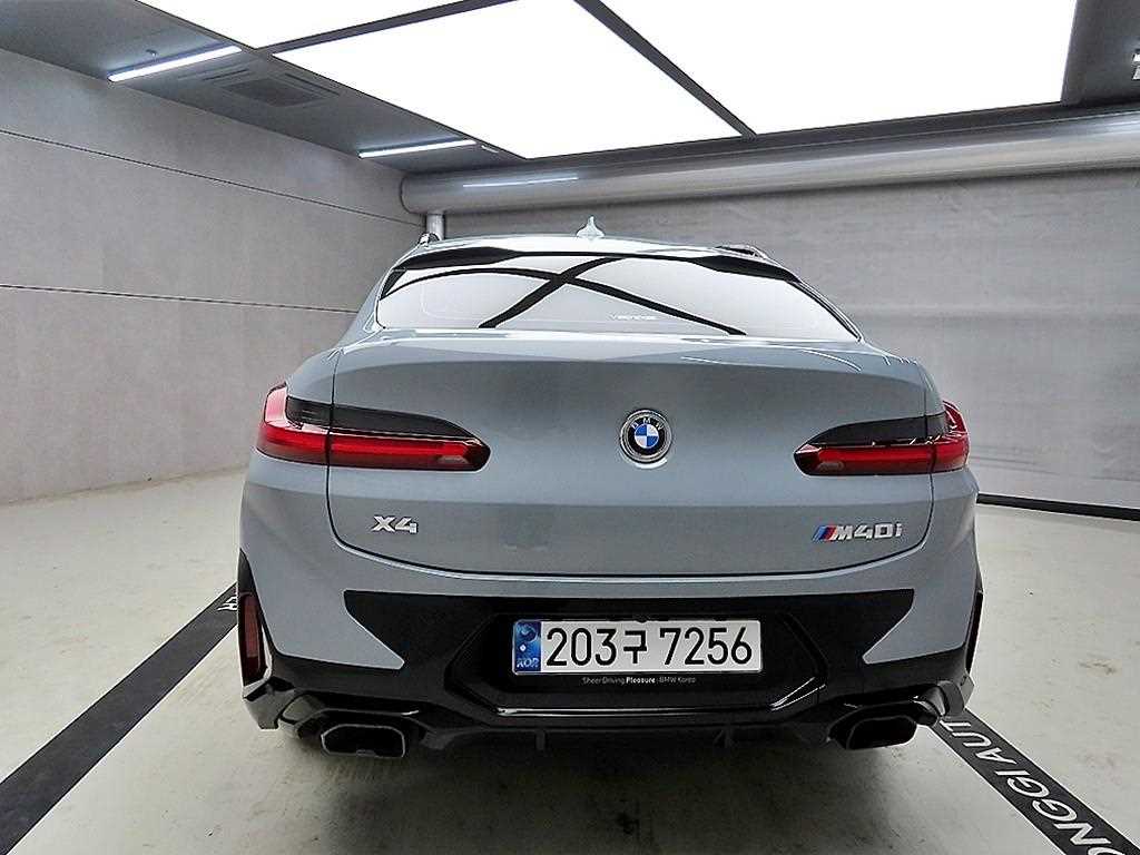 BMW X4 - Vista 3