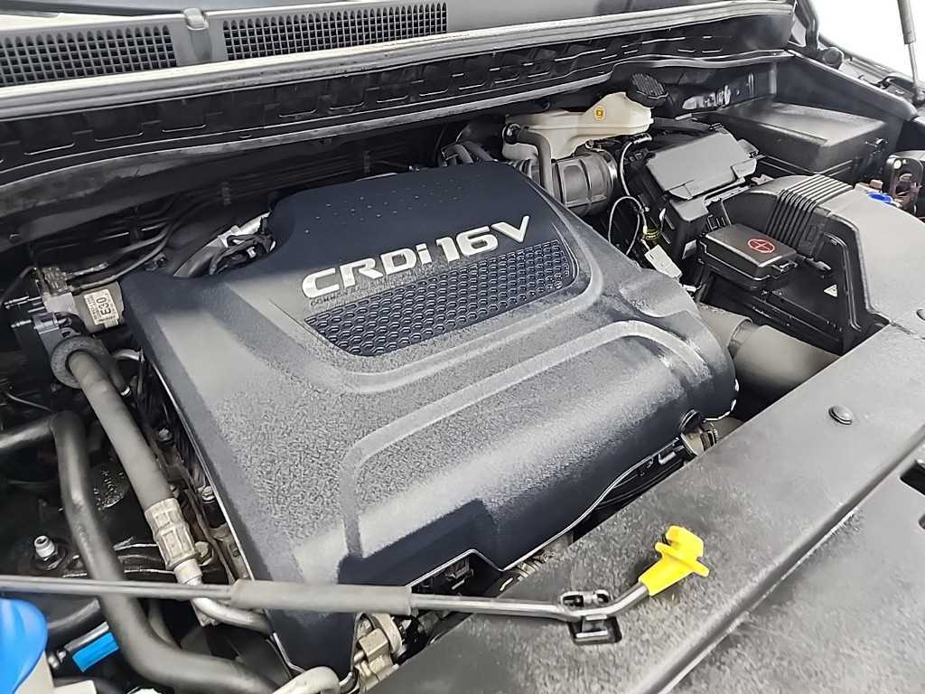 KIA Carnival - Vista 5