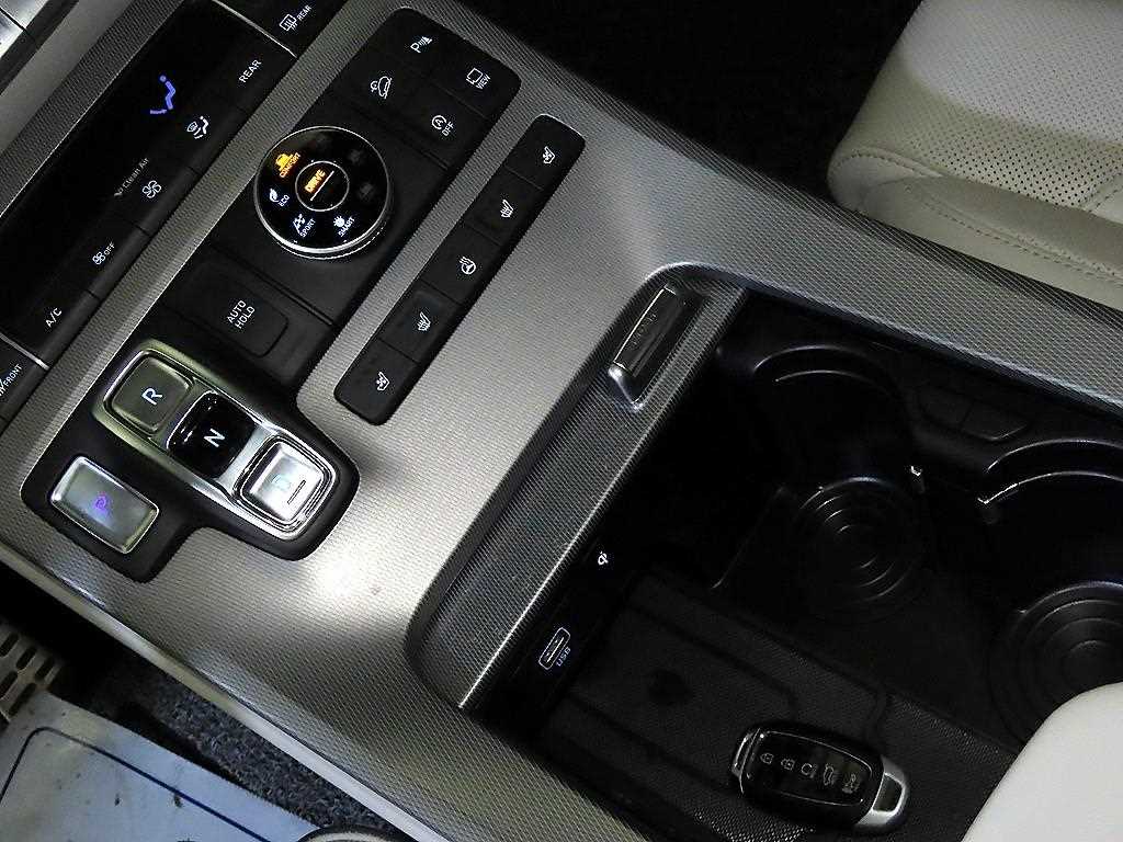 HYUNDAI Palisade - Vista 12