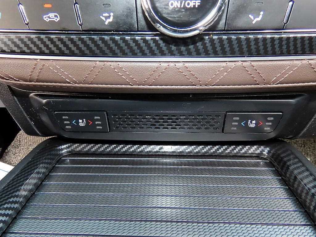 Ssangyong Rexton 2021 Negro - Importación desde Corea - HF Imports Iquique - Foto 13