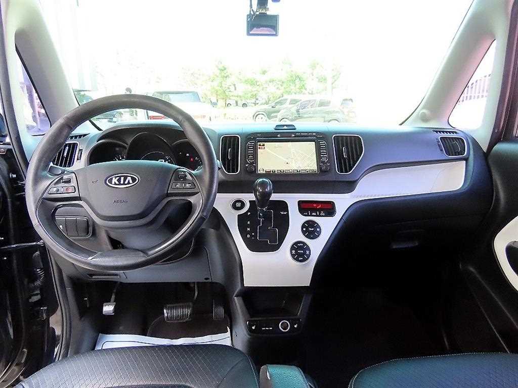 KIA Ray - Vista 7