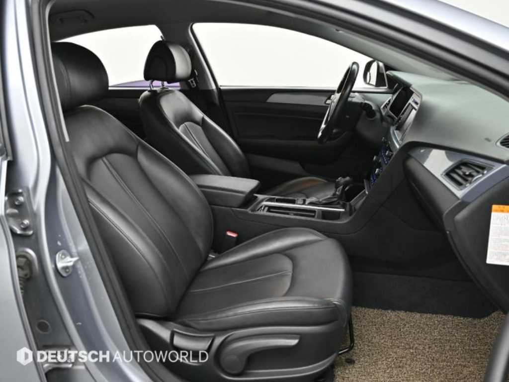 HYUNDAI Sonata - Vista 10