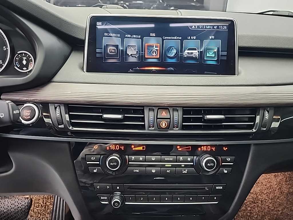 BMW X5 - Vista 10