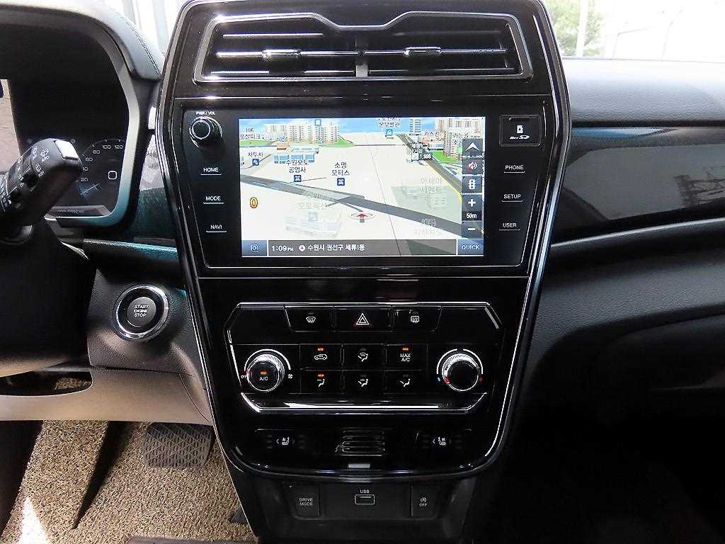 Ssangyong Tivoli 2021 Blanco - Importación desde Corea - HF Imports Iquique - Foto 14
