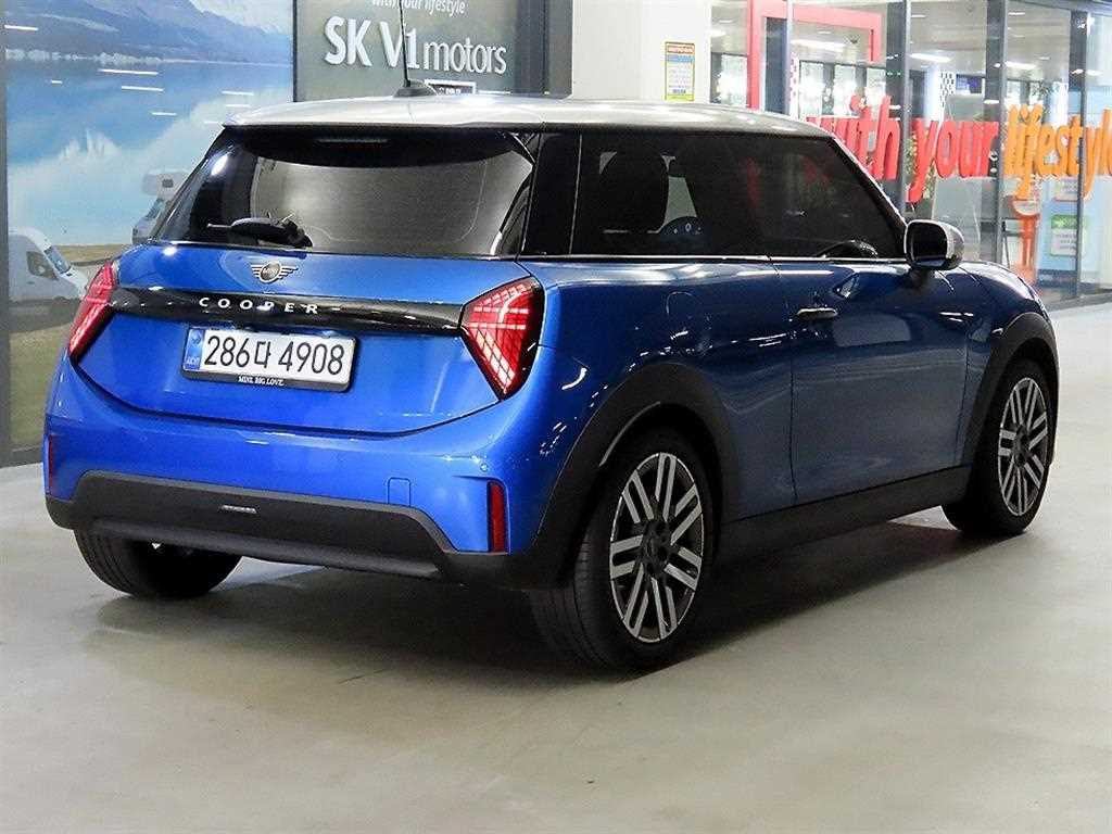 Mini Cooper - Vista 4