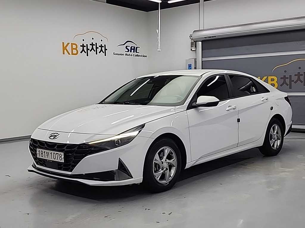 HYUNDAI Avante 2021 Blanco - Importación desde Corea - HF Imports Iquique - Foto 1