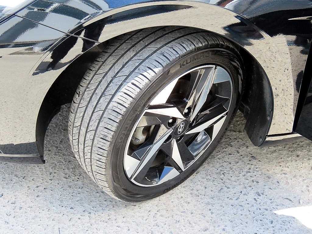 HYUNDAI Avante 2021 Negro - Importación desde Corea - HF Imports Iquique - Foto 20