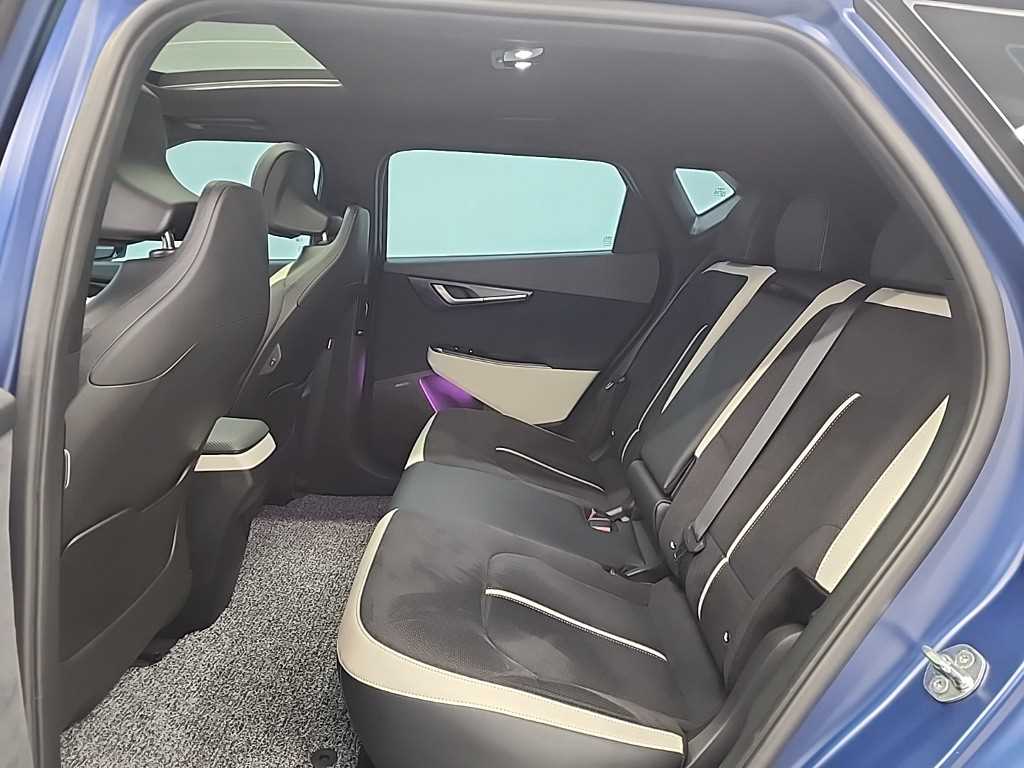 KIA EV6 - Vista 12
