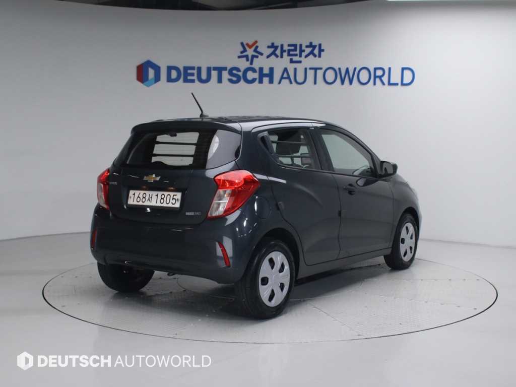 Chevrolet Spark - Vista 2