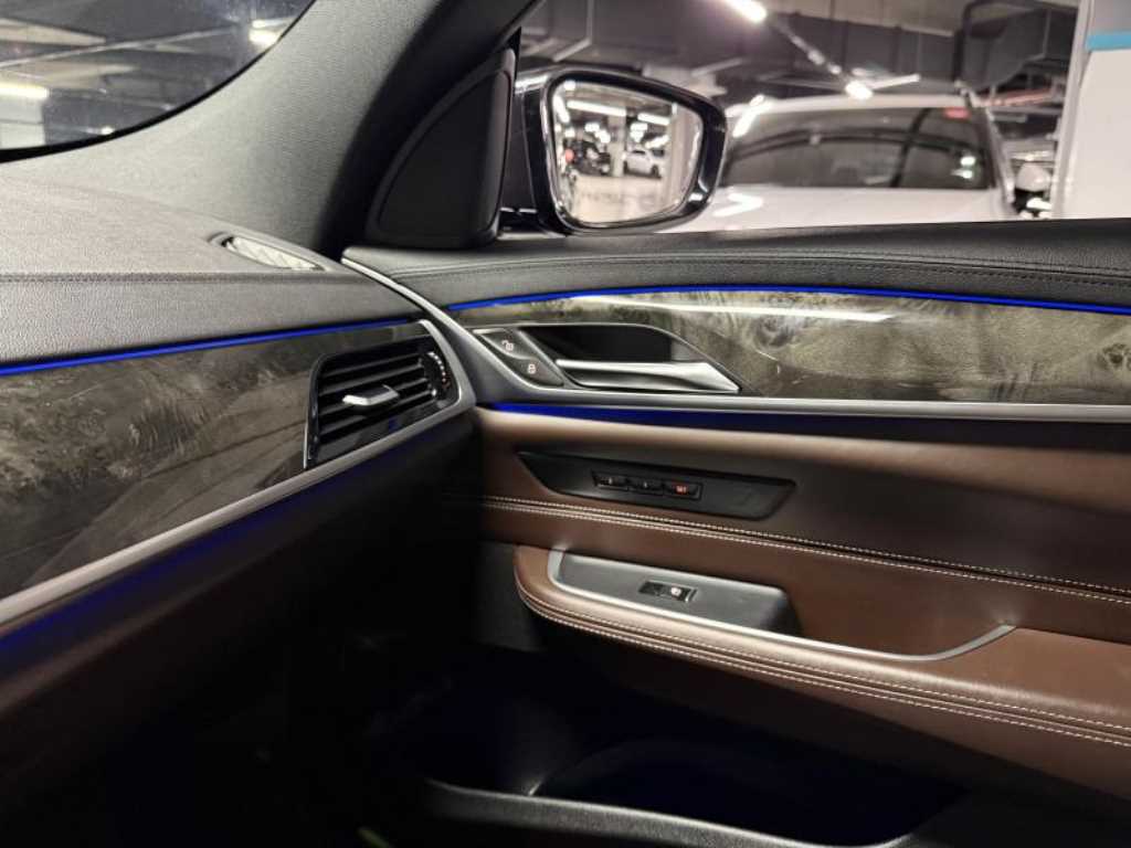 BMW Gran Turismo 2018 Negro - Importación desde Corea - HF Imports Iquique - Foto 17