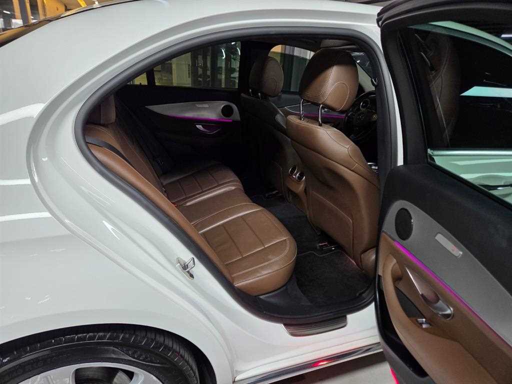 Mercedes Benz E class 2017 Blanco - Importación desde Corea - HF Imports Iquique - Foto 14