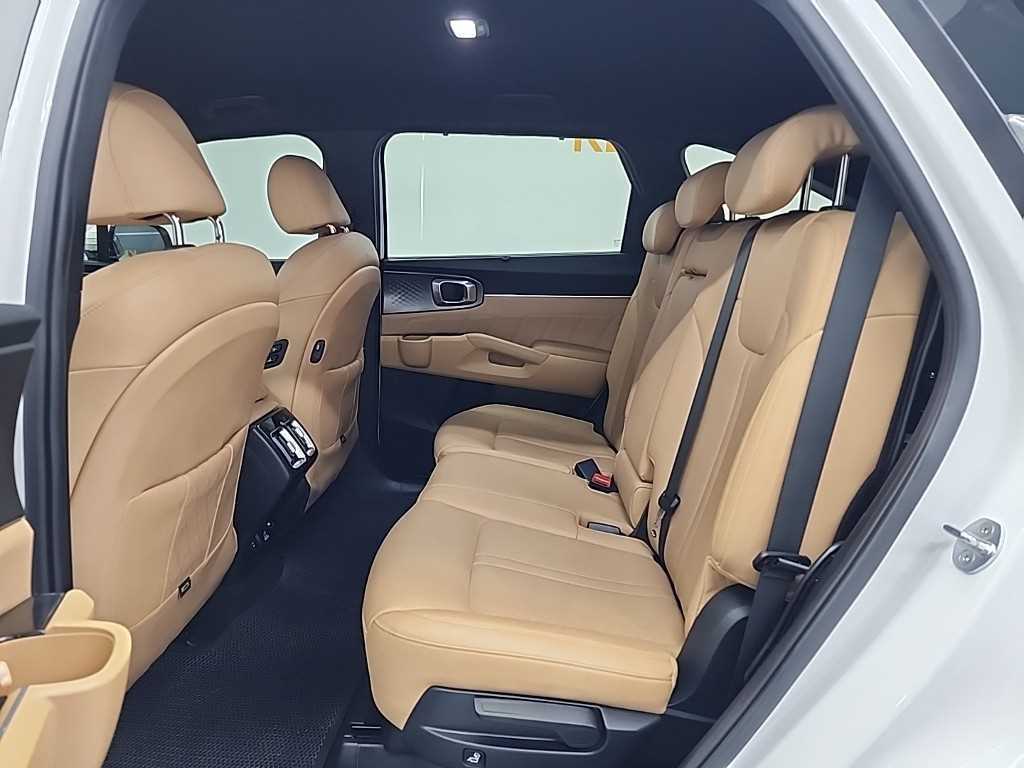 KIA Sorento - Vista 12