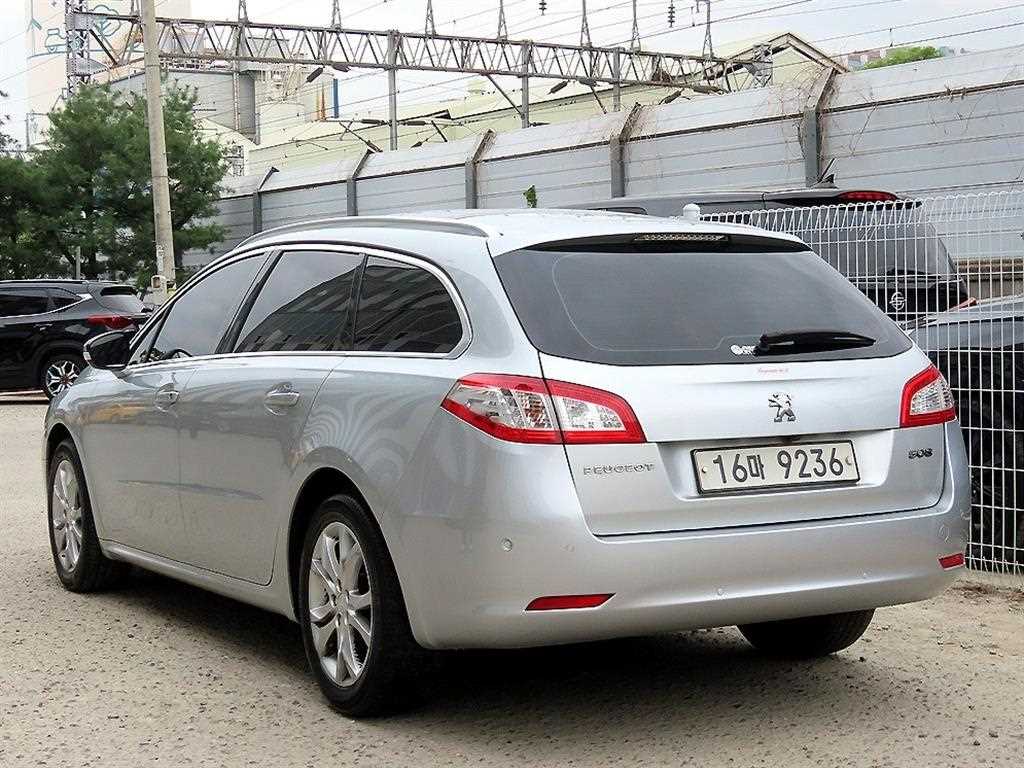 Peugeot 508 - Vista 3
