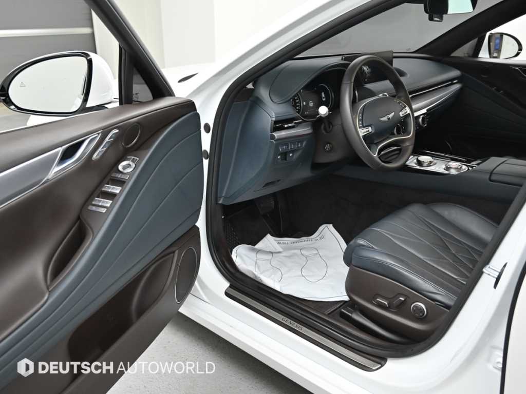 Genesis G80 - Vista 11