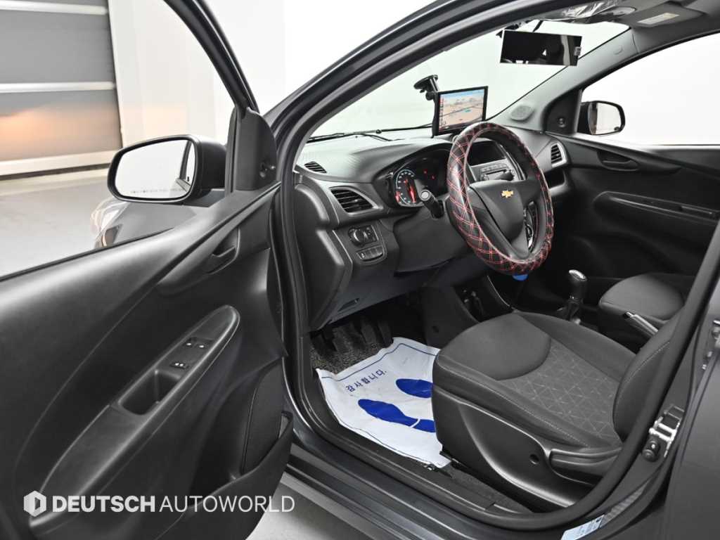 Chevrolet Spark - Vista 11