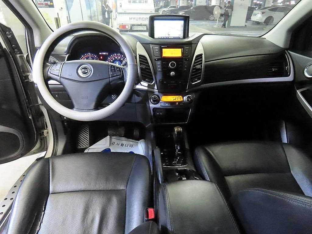Ssangyong Korando - Vista 10
